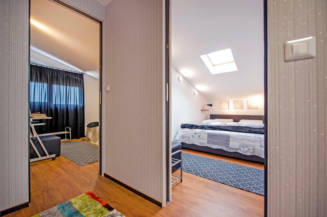 Lakovich Sea View Apartments Rovinj Exterior foto