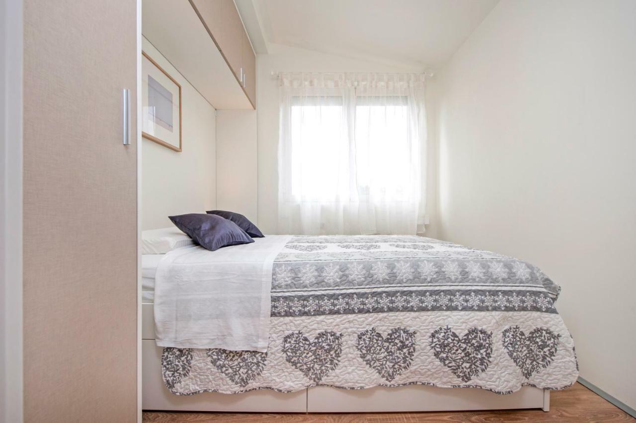 Lakovich Sea View Apartments Rovinj Exterior foto